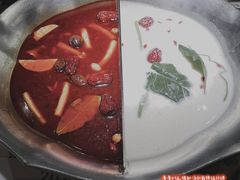 -湊湊火锅·茶憩(东城万达店)