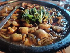 -都江堰石锅鱼