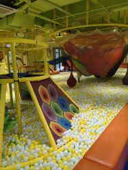 -宝燕乐园(闵行旗舰店)