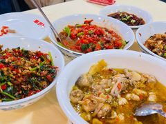 -笨罗卜浏阳菜馆(太平街店)