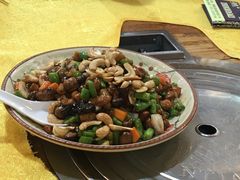 -洞密园美食城·二十二年老店(富华路店)