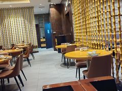 -乐忻皇朝(上海中心大厦店)