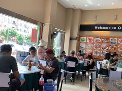 -覃记海鲜美食餐厅