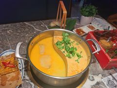 花胶鸡冬阴功双拼-禄婶鸡煲·打边炉