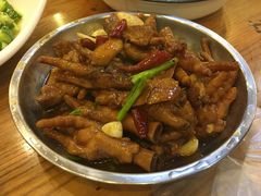 -鲁小三·大骨自助(金山总店)