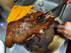 -王浩儿纪六孃甜皮鸭(凌云大厦店)