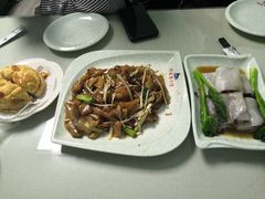 -阿政粤小馆(中央大街店)