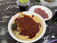 -何老二卤汁凉粉