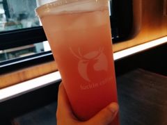 桃桃山雾乌龙-瑞幸咖啡(互联网创新园店)