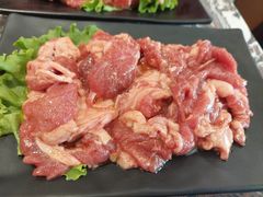 -啊美丽炭火烤肉(滑翔一店)