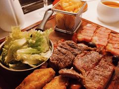 -火车头法国西餐厅