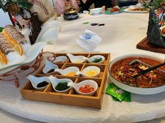 -三号码头罗氏虾小馆