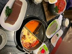 -热火朝天鲜切牛肉火锅(南强街巷店)