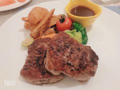 -西安高新希尔顿酒店·咖啡露台西餐厅