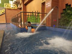 -兴芮温泉度假区