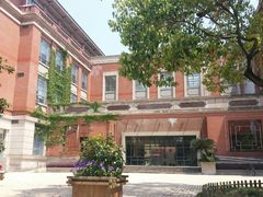 -上海应用技术大学南校区-停车场