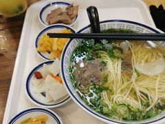 -陇兴楼兰州拉面(西安咸阳国际机场店)