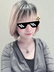 -PE SALON