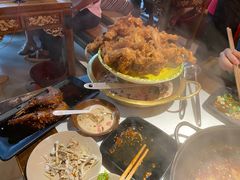 蛋黄牛蛙-老天桥蛙炉火锅(姑苏总店)