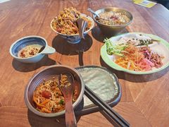 -包整·丝娃娃(甲秀楼景观店)