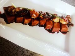 -穹六人间 people 6(岳阳路店)