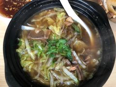 -闫家驴肉老店(华电一校店)