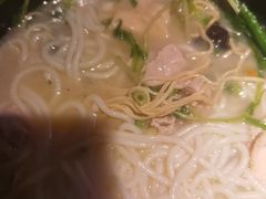 -妈妈故事米线(市府恒隆店)