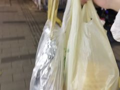 -巴汗羊肉串烧烤店