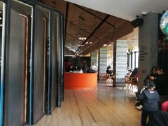 -WOLFGANG PUCK KITCHEN & BAR(迪士尼小镇店)