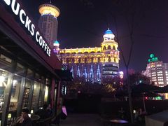 -星巴克(西藏路店)