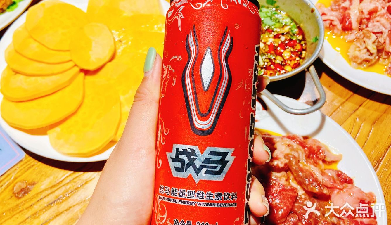 合易泓配战马，开启能量满满的一天！