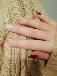 -U mi Nail美甲工作室