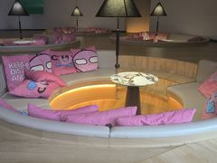 -涨巢·潮玩水疗局