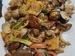 -东来菜馆•手抓海鲜家常菜•海鲜锅贴(鸽子窝店)