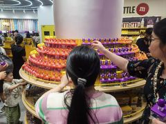 -m豆巧克力世界(上海世茂广场店)