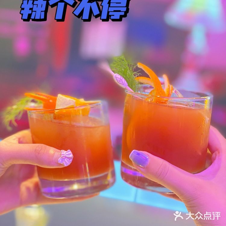 要说哪里吃大龙虾 必去网红餐厅 辣个不停麻辣龙虾