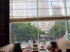 -广州希尔顿逸林酒店-OPEN開·全日制餐厅·海鲜·小火锅·自助餐(东风路店)