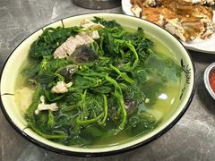 -银峰农庄·特色烧鸡·鲜无花果浸鸡