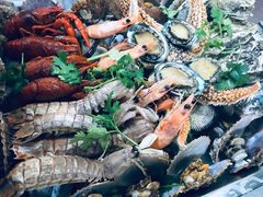 -老东镇啤酒屋海鲜加工·蒸汽海鲜·海鲜烧烤(台东店)