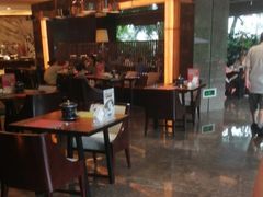 -岷山饭店-芝芝自助餐厅