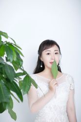 -onlygirl摄影美学馆高端定制(江滩店)