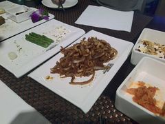 -HIHE Bistro·Oyster Bar(华熙live店)