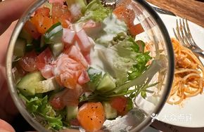 Black Truffle Salmon Tartare