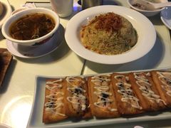 -新大咀港式茶餐厅(宝山万达店)