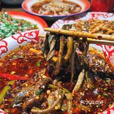 来勒家吃饭没得点道行可不行