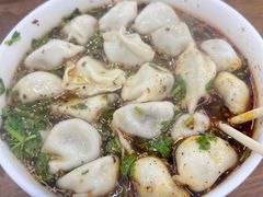 酸汤牛肉水饺-回坊马二饺子馆