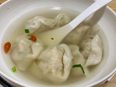 招牌鲀鱼馄饨-江小鲀河豚馄饨(日月光店)
