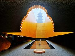 -龙华寺