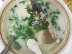 砂锅鱼头-鱼水情·农家菜·大鱼头(南山竹海店)