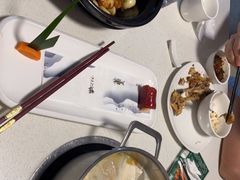 -煲王粤菜餐厅(中侨中心店)